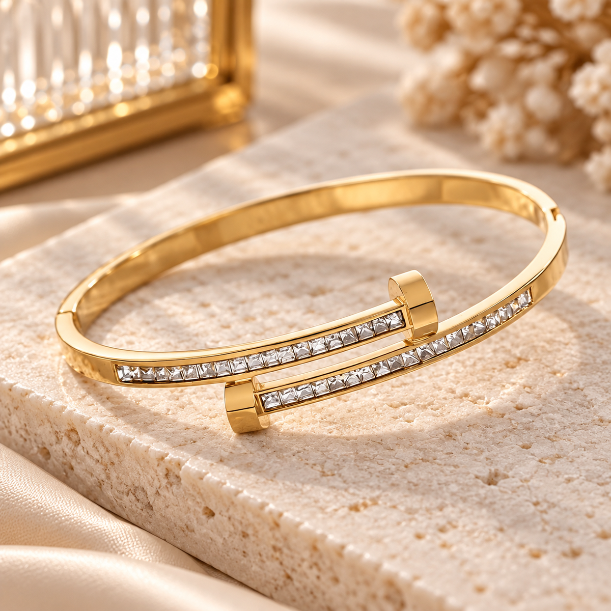 Sparkling Nail-Inspired Bangle – Gold & Silver